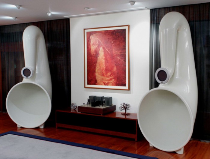 pnoe_horn_speaker_1.jpg