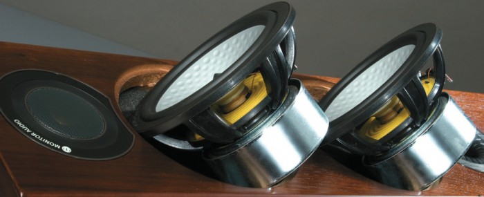 15-33_04_2010_MonitorAudioSilverRX6_03.jpg