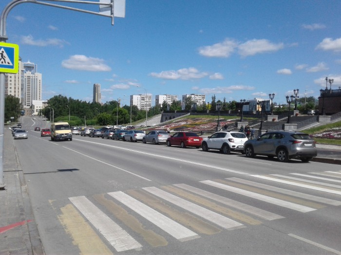 03 около храма.jpg