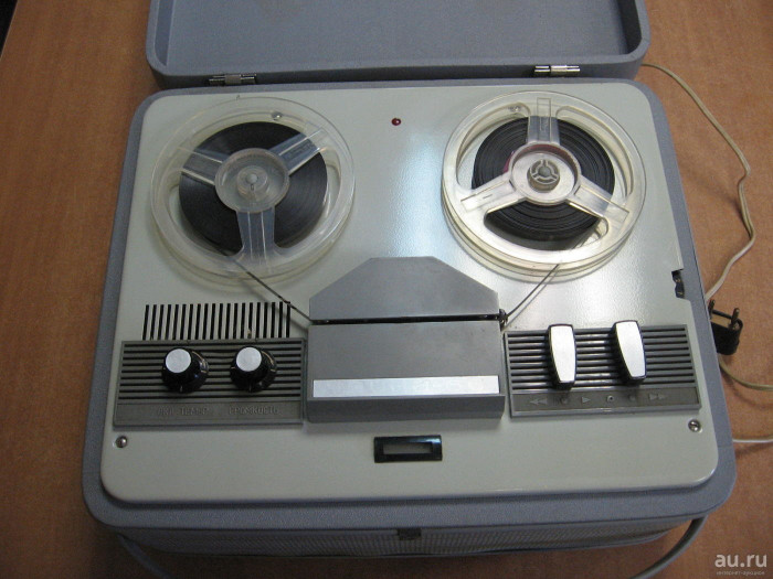 магнитофон.jpg