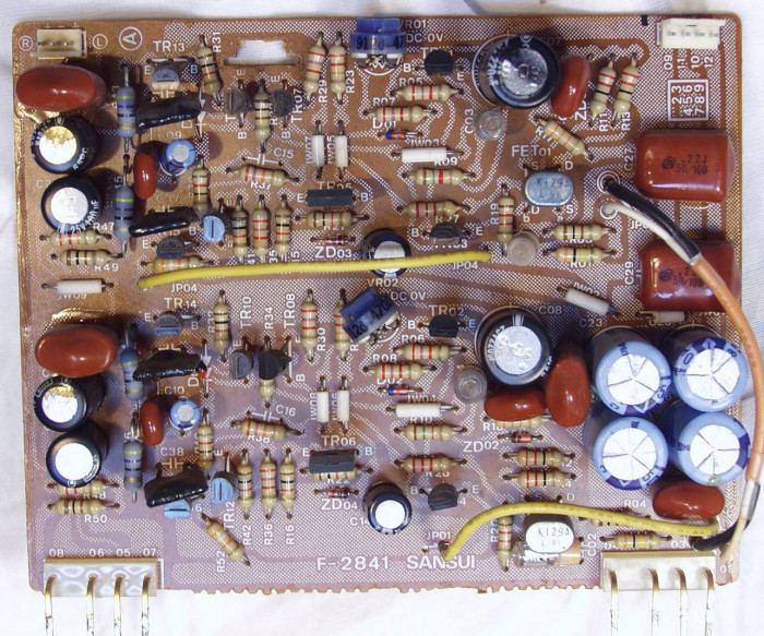 d707-x.jpg