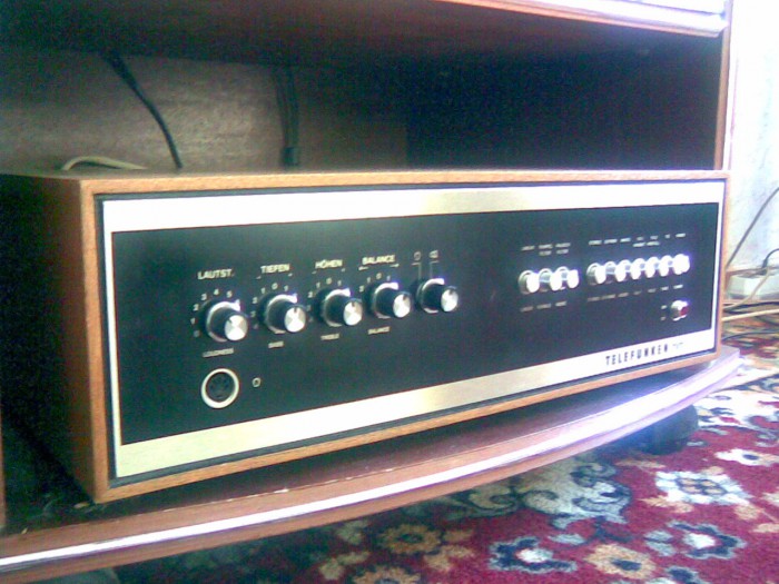 TELEFUNKEN _V201.jpg