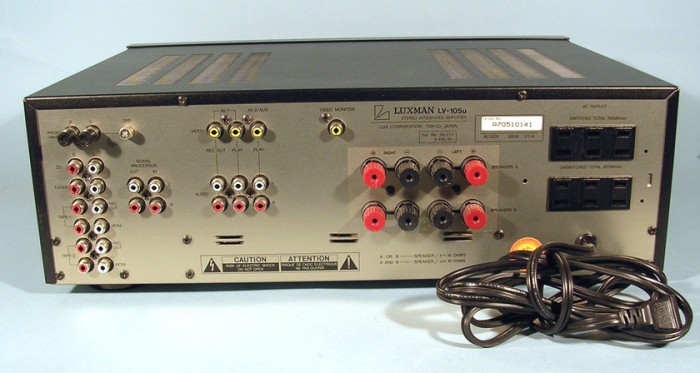 134853_scaled_luxman-l-105u-rear.jpg