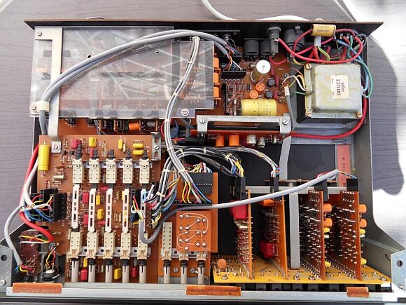 csq1020-04.jpg
