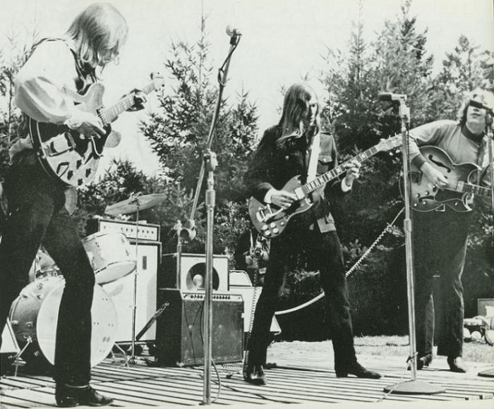 Quicksilver-Live.jpg