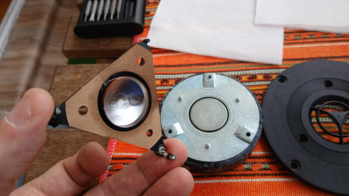 Извлекаем мембрану в установочном кондукторе.jpg