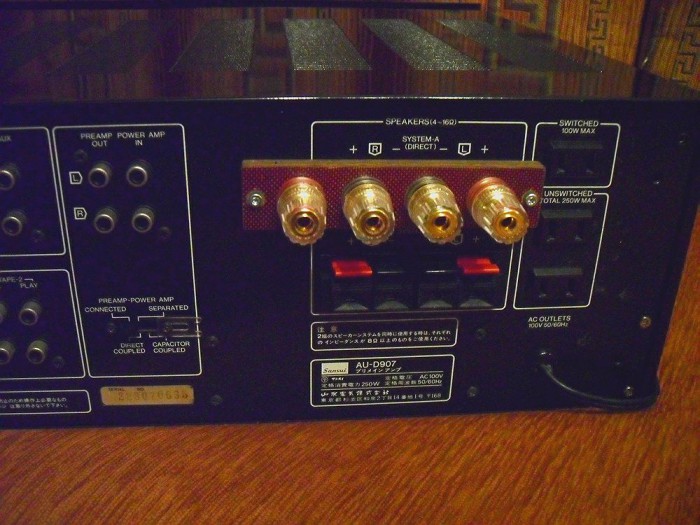 Sansui вых клеммы.jpg