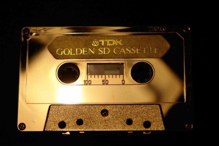 TDK_SD_GOLDEN_CASSETTE.jpg