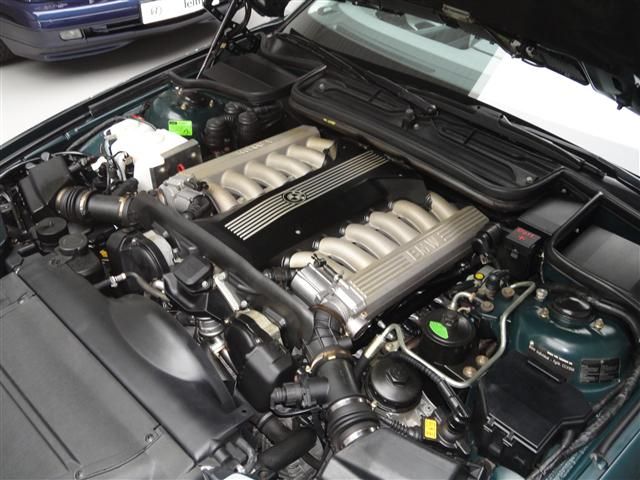 50d6756ae3-modified-1995-bmw-850ci-5.jpg