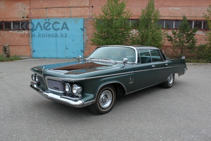 chrysler imperial.jpg