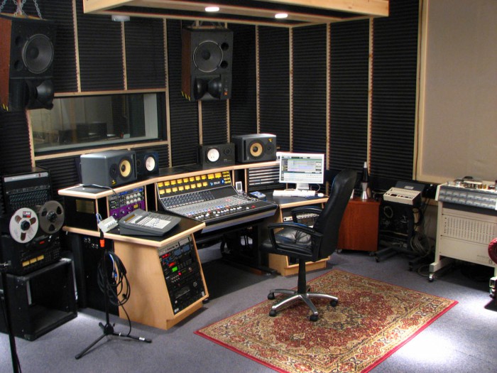 Build-a-Recording-Studio-part-2.jpg