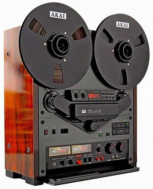 akai GX 747dbx.jpg
