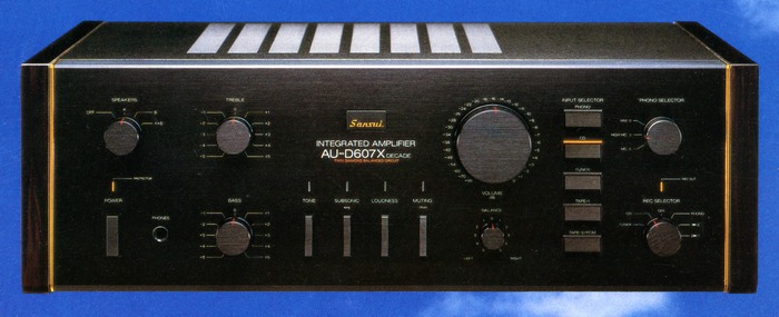 au-d607xdecade.jpg