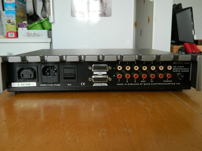 postadsuk.com-4-quad-99-909-pre-power-amplifier-audio-amp-stereo.JPG