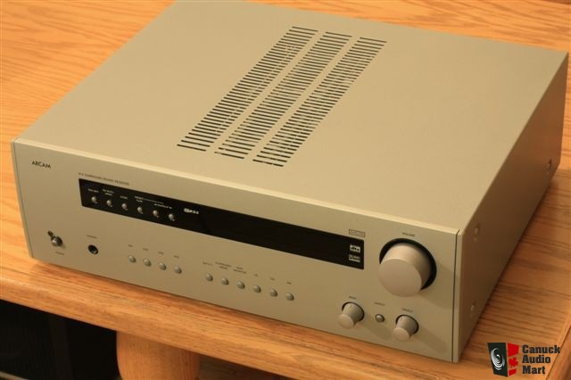 200279-arcam_avr200.jpg
