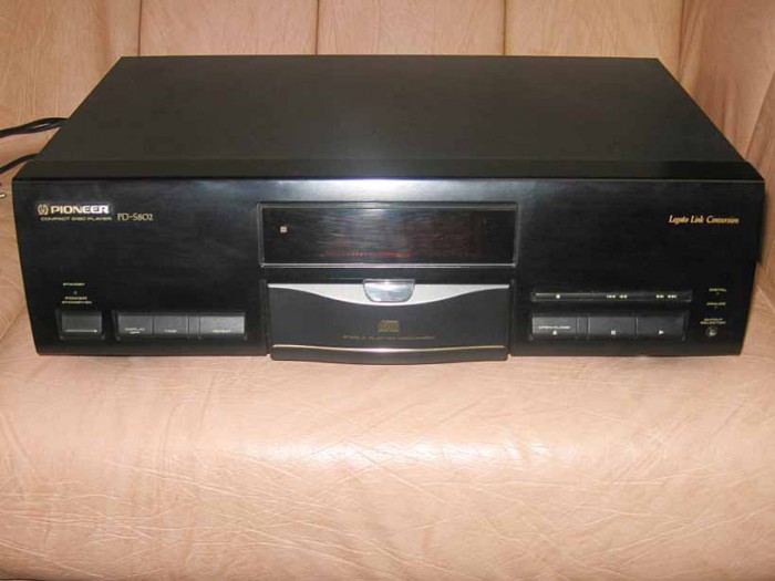 Pioneer-PD-S802.jpg
