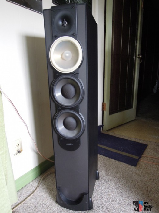 594417-paradigm_monitor_9_v5.jpg