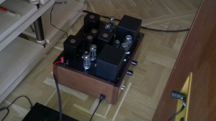 F2a11 tube.jpg