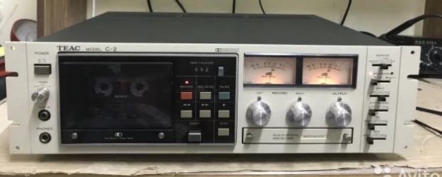 TEAC C-2.jpg